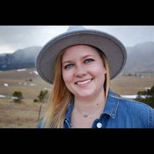 Meet your Posher, Kaitlin